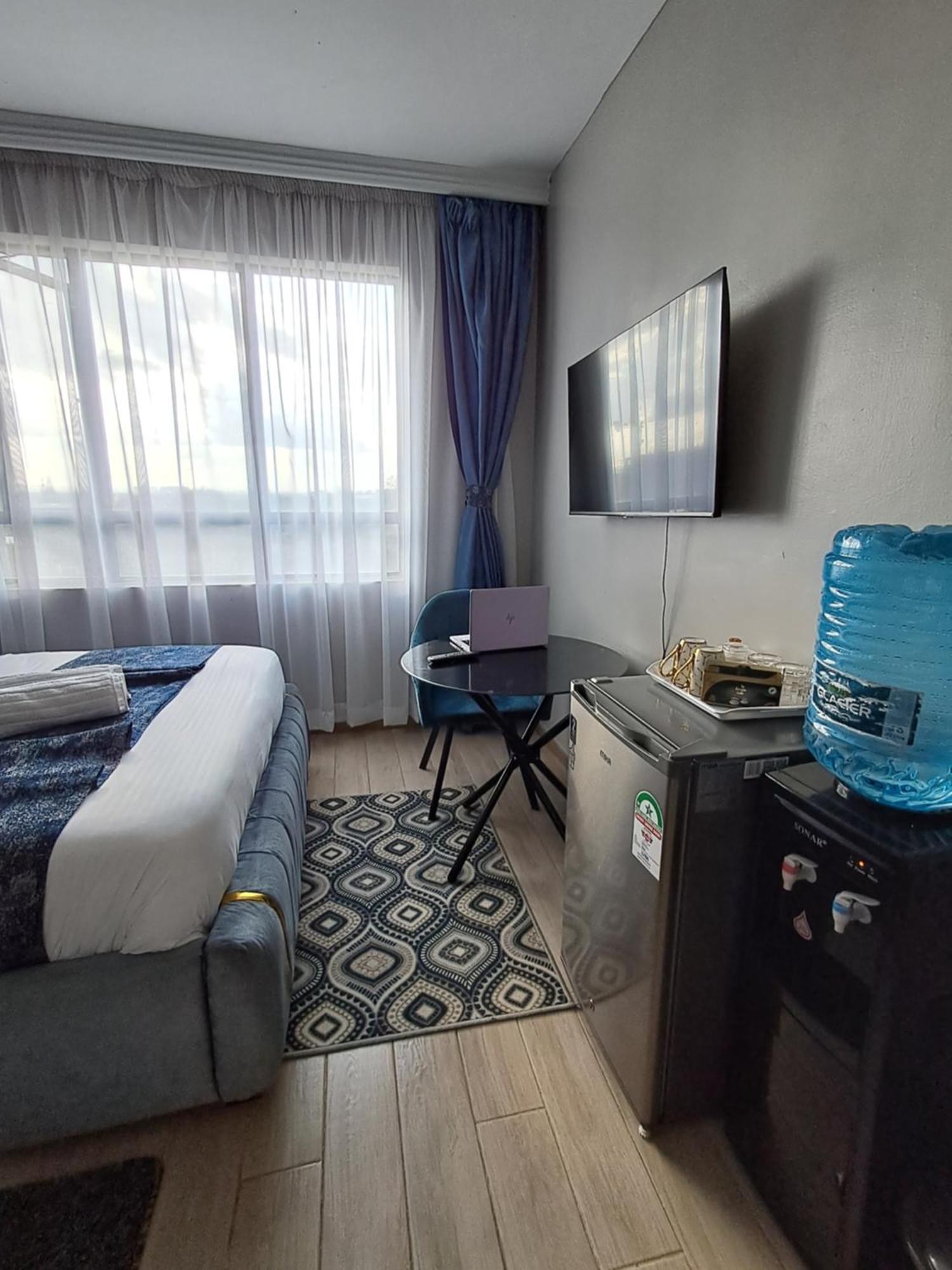 Favorite Staycation By Janice - Modern Comfort Near Airport Nairobi Luaran gambar